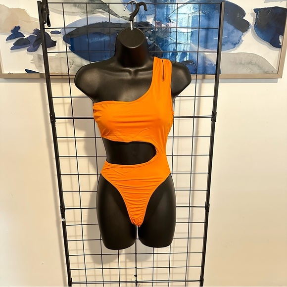 Women’s Orange 2-Piece Bodysuit Multi Color Design Leggings Pants - Picture 9 of 17